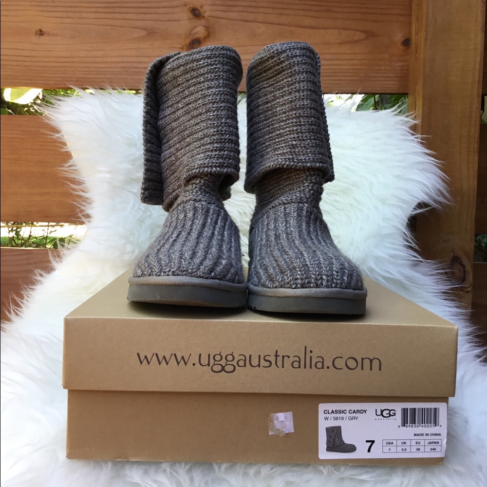 UGG